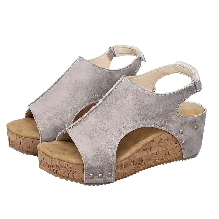Orthopedic peep toe platform sandals for women, offering excellent arch support and summer comfort.
