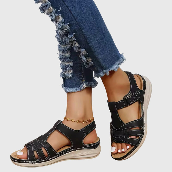 Stylish women's casual sandals, orthopedic design with arch support for comfortable, elegant summer steps.