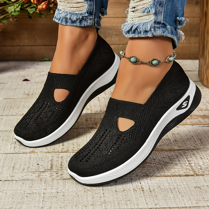 Slip-on orthopedic shoes for women, offering bunion relief & all-day comfort.