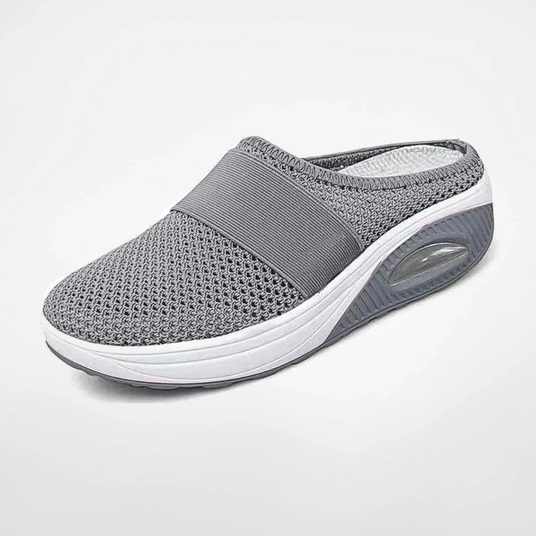 Step into comfort with these chic, non-slip women's slippers, perfect orthopedic footwear in Alpenrose.