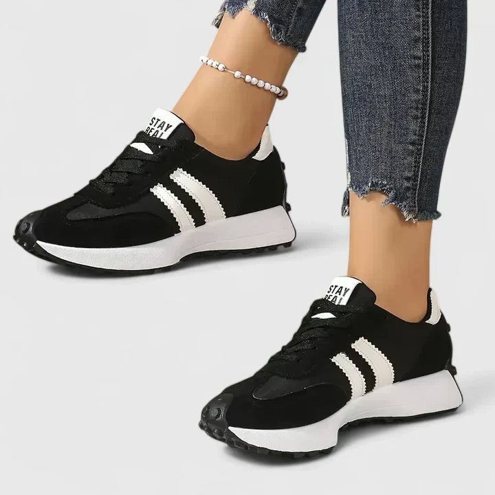 Women's orthopedic trainers provide all-day comfort, arch support & cushioning. Ideal for everyday wear.