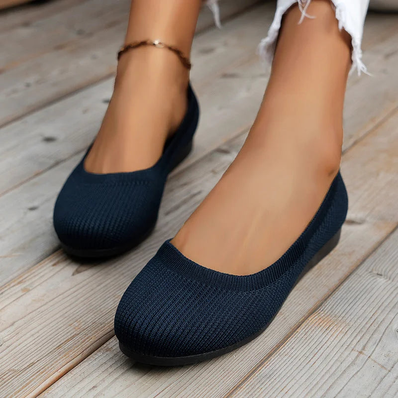 Women's breathable walking shoes featuring anti-slip sole, orthopedic comfort & arch support.