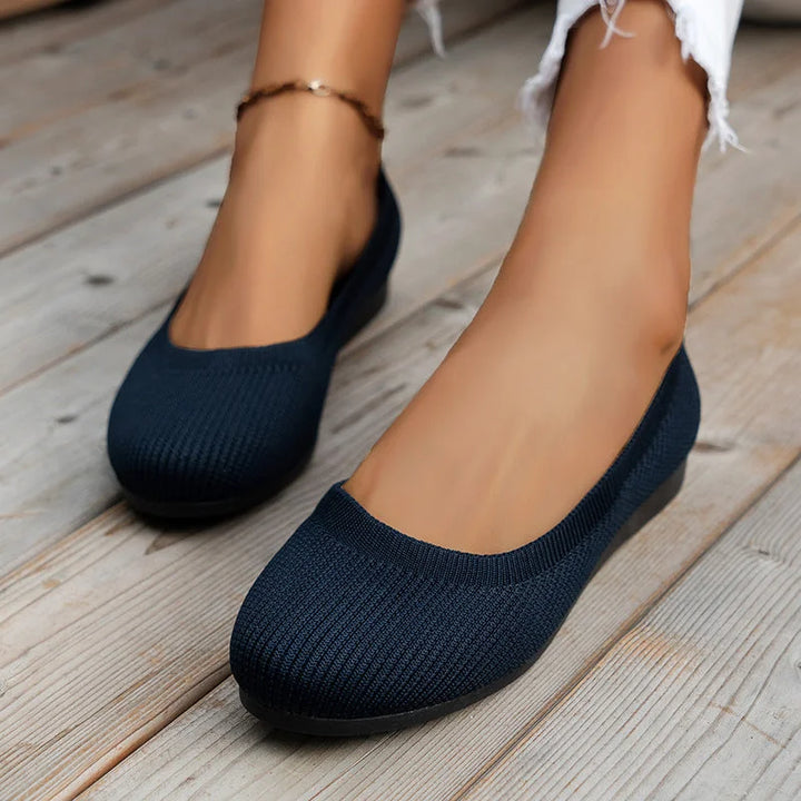 Women's breathable walking shoes featuring anti-slip sole, orthopedic comfort & arch support.