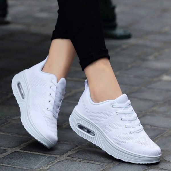 Modern women's orthopedic air cushion shoes, offering exceptional comfort & stability for walking and casual use.