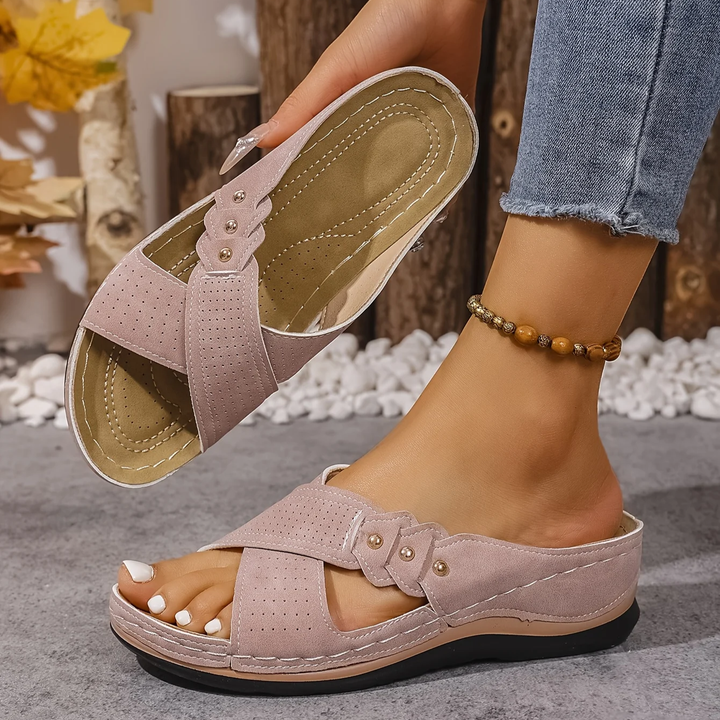 Women's casual wedge sandals with advanced orthopedic support for comfortable summer wear.