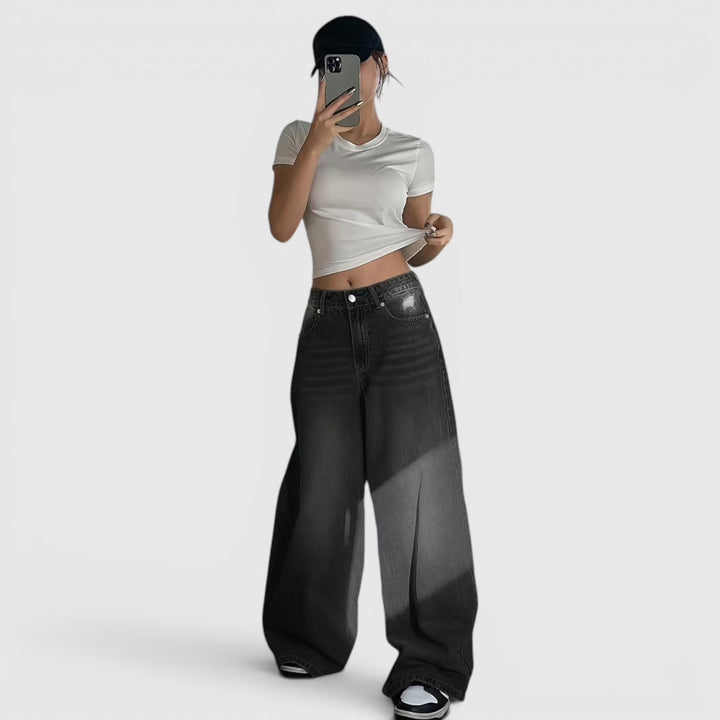 Versatile & comfortable women's oversized baggy pants, loose fit, wide leg, floor length for casual fashion.