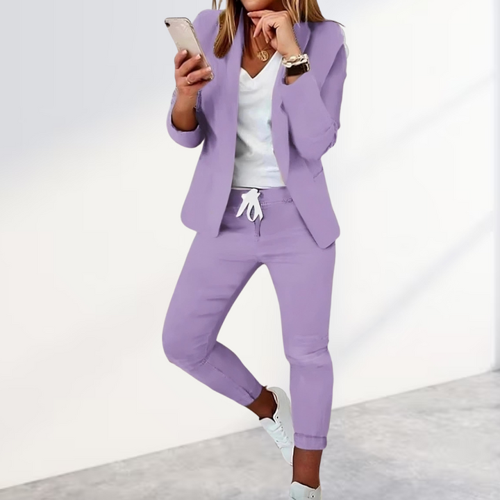 Relaxed fit women's oversized blazer & jogging trousers. Perfect stylish loungewear or casual comfort outfit.