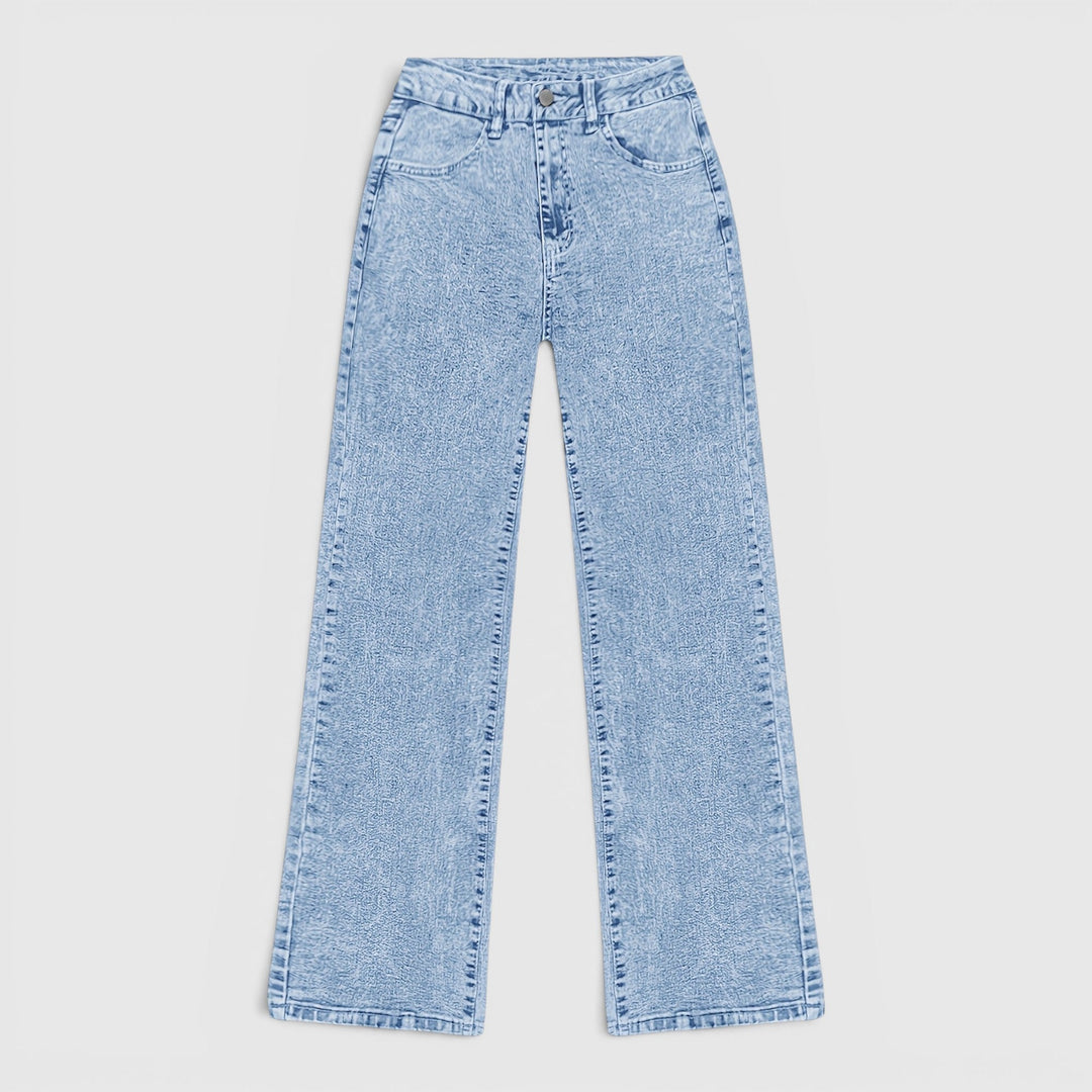 Women's baggy light blue high waist jeans, oversized wide leg denim for stylish work and travel outfits.