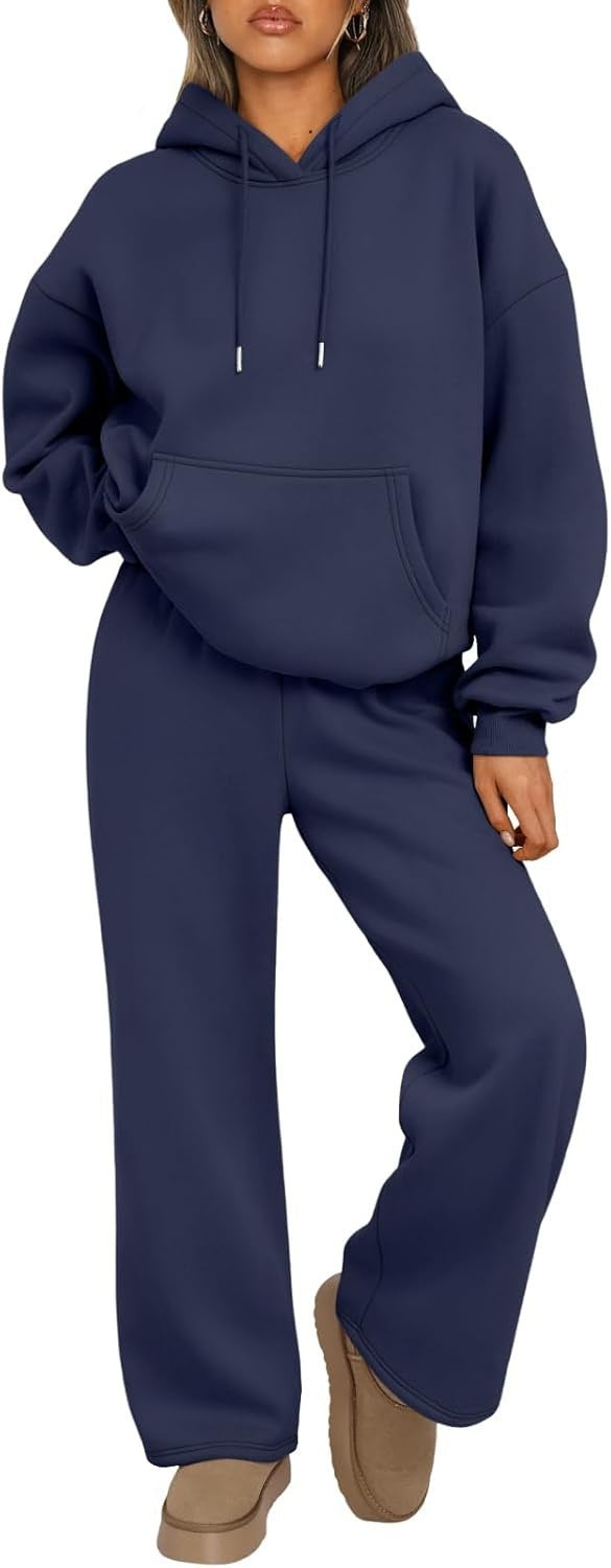Versatile women's athleisure set, perfect for home, errands, or casual outings.