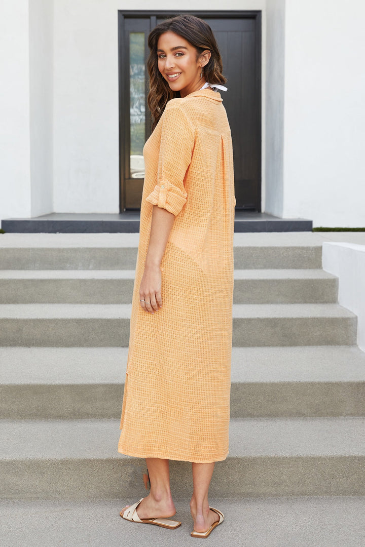Effortless beach vibes with this women's maxi shirt dress