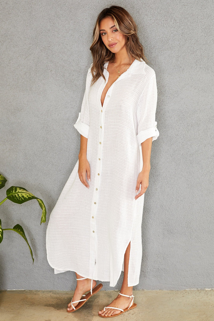Versatile Italian-made maxi shirt dress, a must-have for your wardrobe