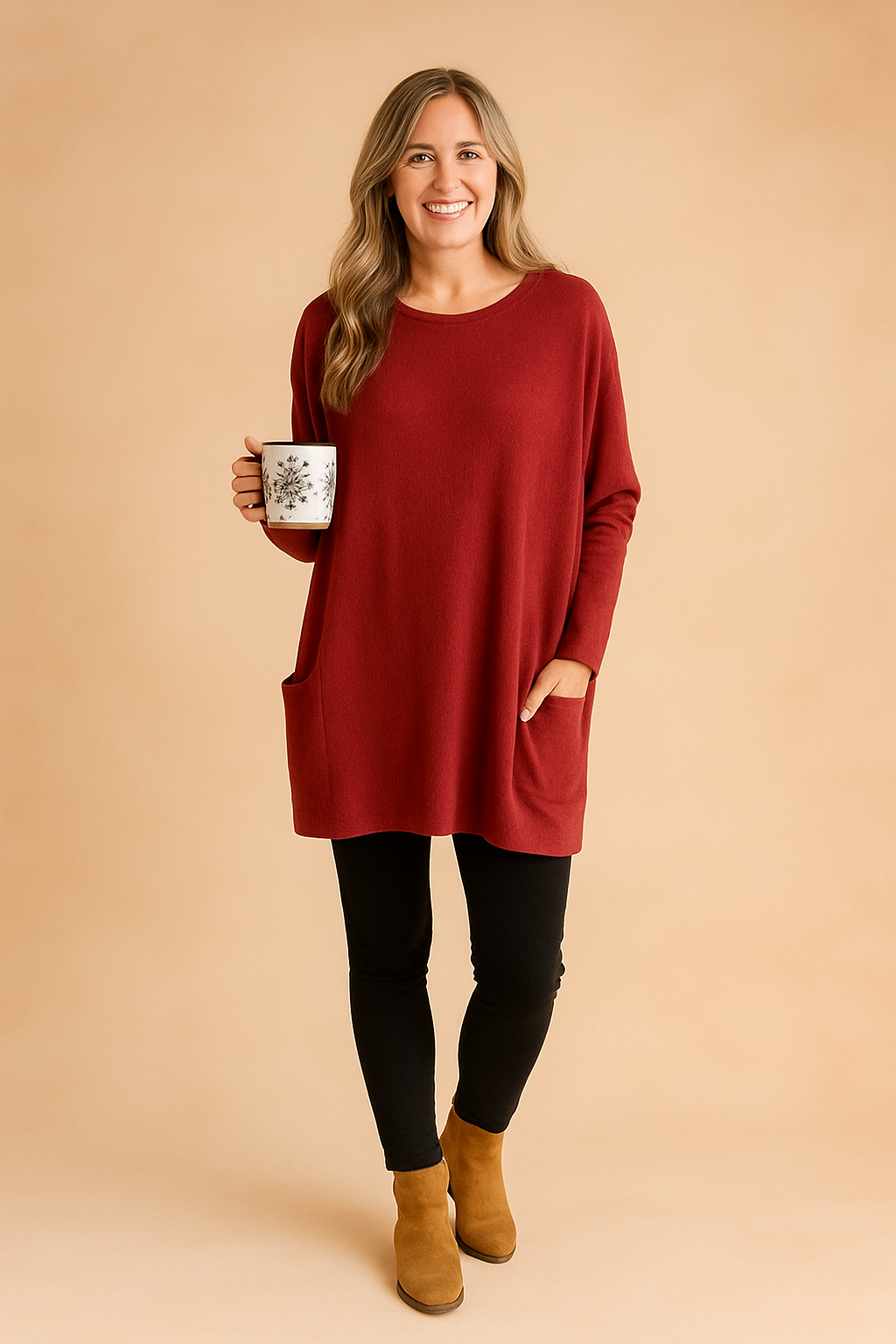 Versatile fashion: women's casual oversized sweater with a practical front pocket.