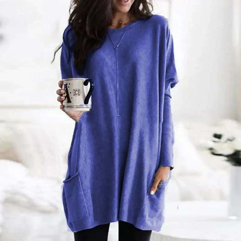 Fall fashion staple: Women's long sleeve oversized tunic sweater for effortless, cozy comfort.