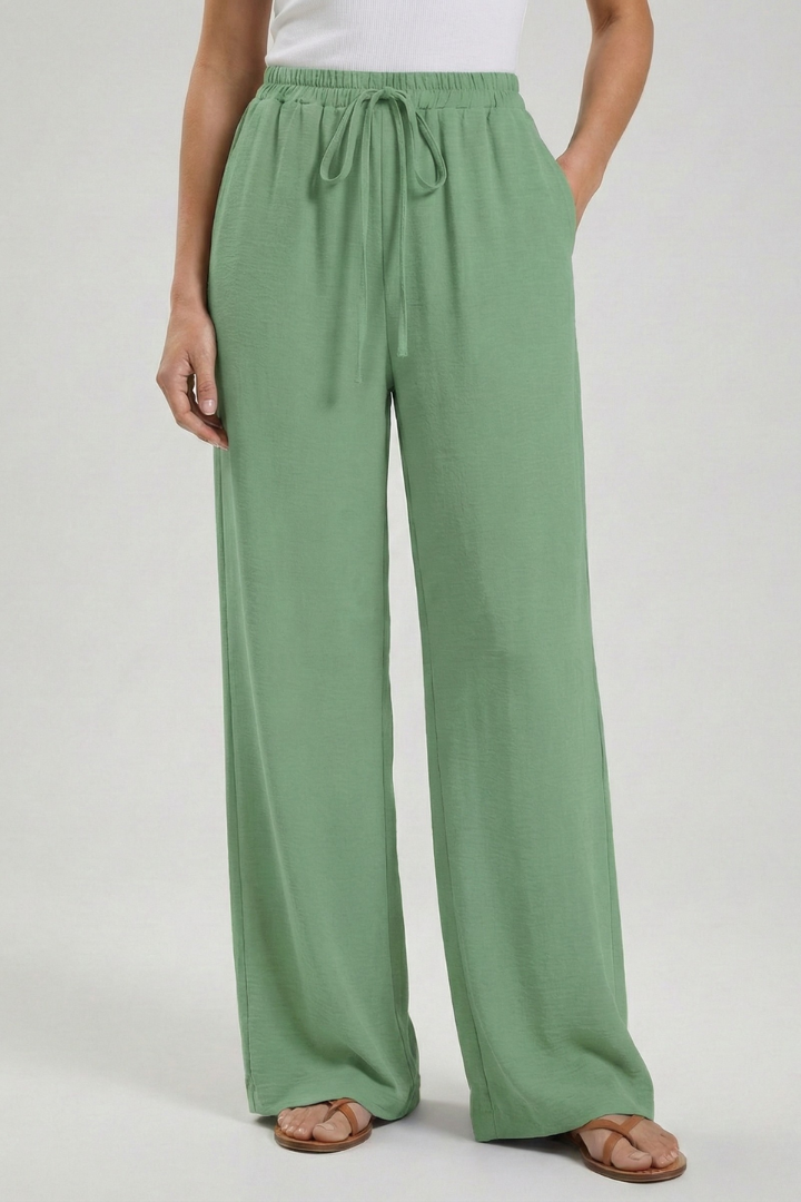 Everyday women's palazzo trousers. Comfortable wide-leg summer pants with drawstring waist & side pockets.