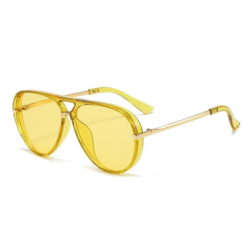 Women's summer accessory: stylish pilot sunglasses with a sleek frame & UV protection.
