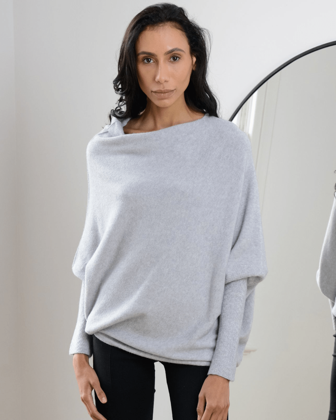 Piper loose knit women's sweater, timeless comfort, chic style & versatile fashion.