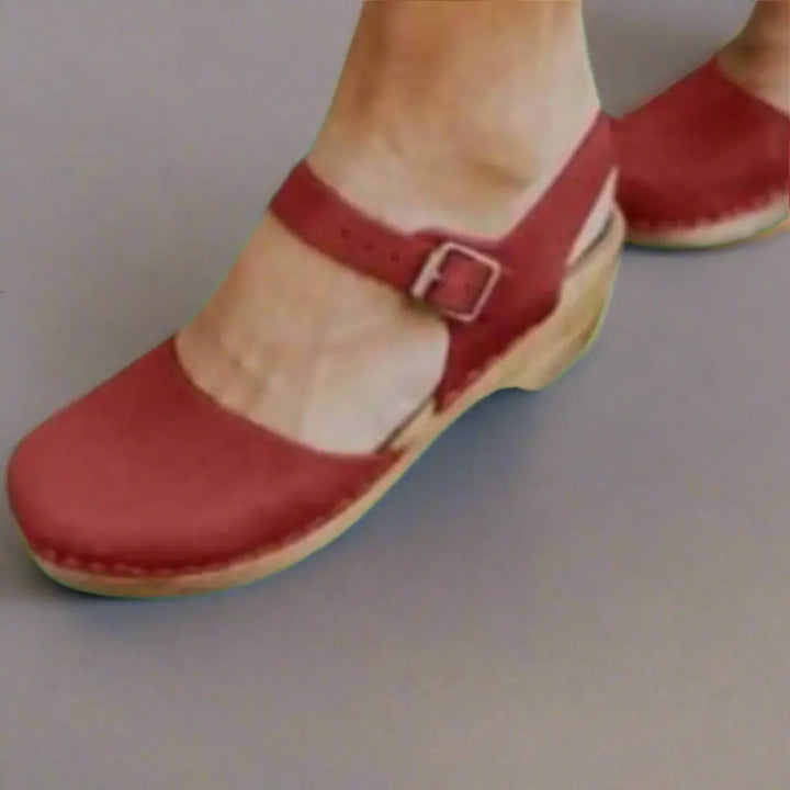 Comfortable women's platform sandals with a sturdy low block heel & elegant ankle strap. Ideal for daily wear.