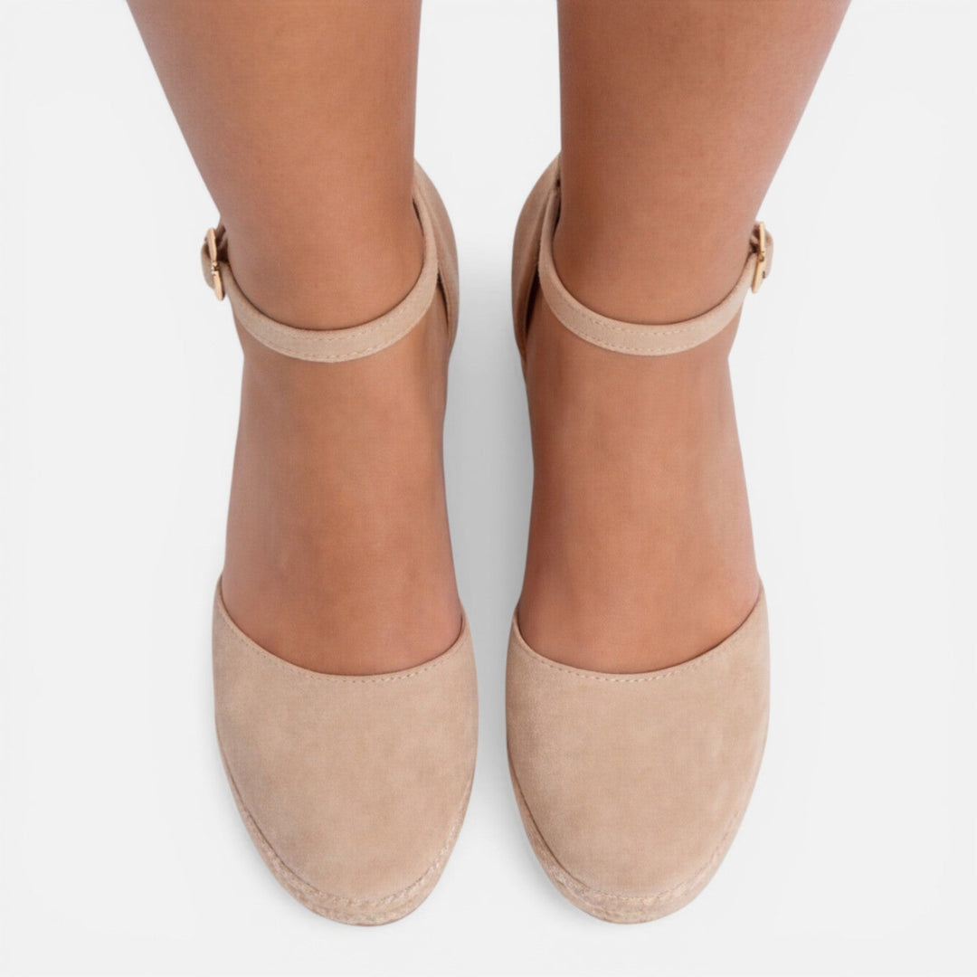 Comfortable women's platform wedge espadrille sandals with secure ankle strap. Perfect summer shoes.