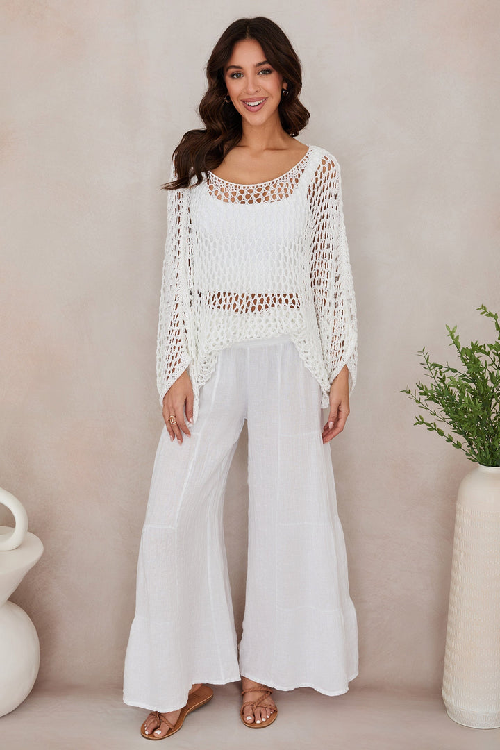 Women's summer fashion linen palazzo pants, wide leg and comfortable tiered fit.