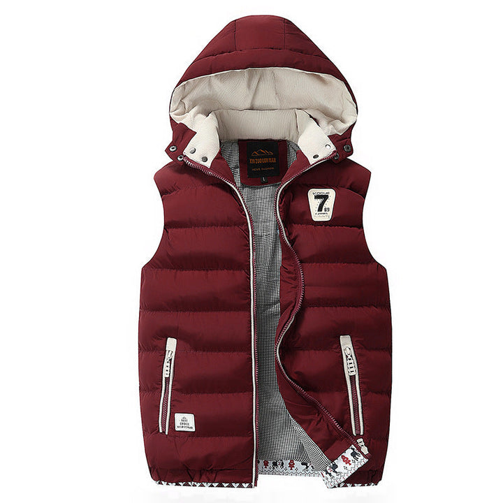 Cozy quilted hooded vest for women, an essential piece for cool autumn days