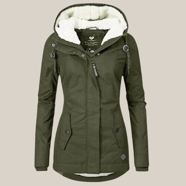 Women's warm quilted jacket with adjustable hood and practical deep pockets.