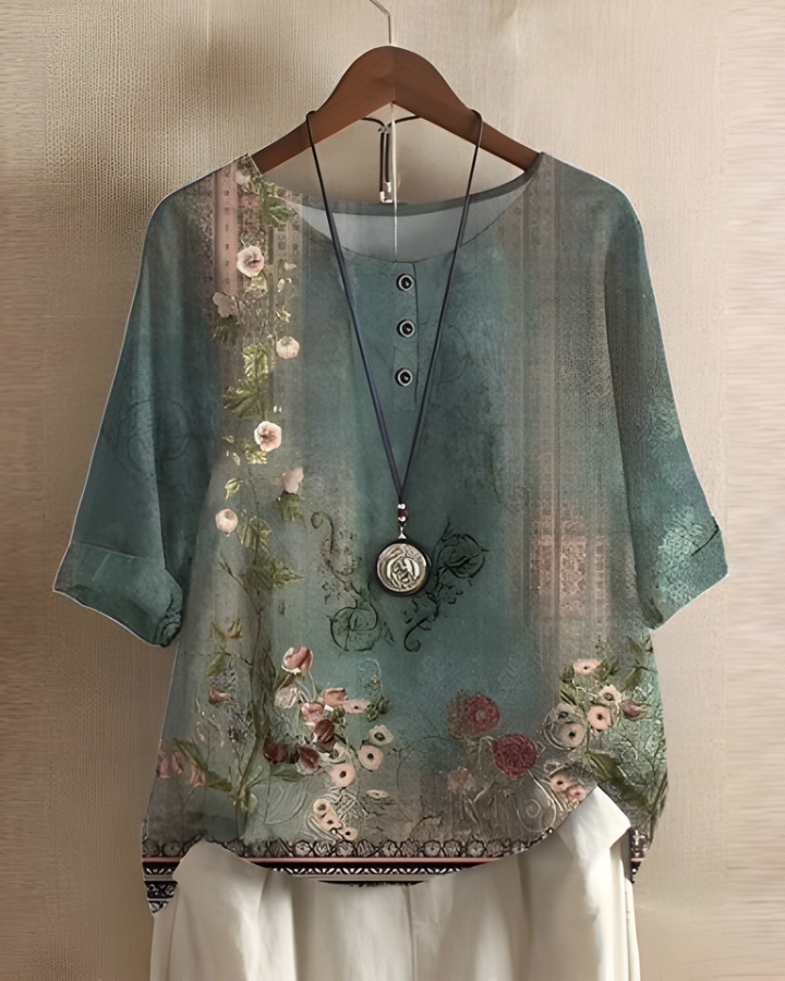 Casual women's printed summer top. Relaxed boho style with vibrant colors.