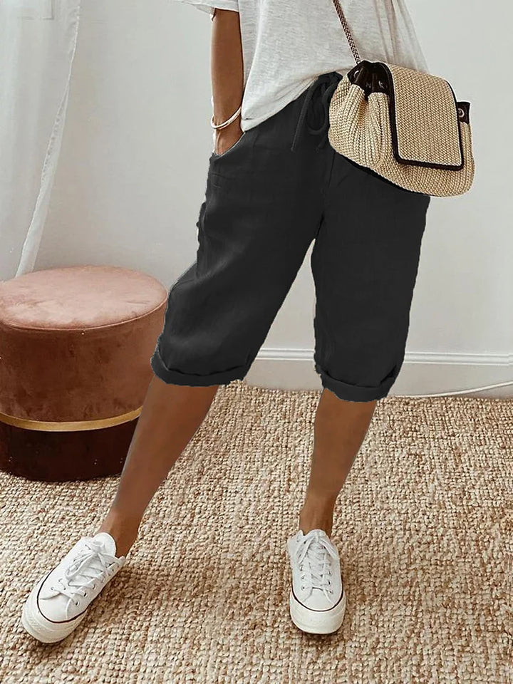 Everyday style women's relaxed cropped trousers, perfect for casual wear and comfortable warm weather outfits.