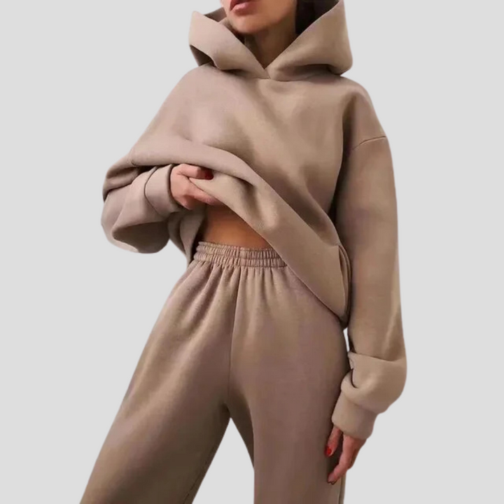 Athletic casual women's hoodie and jogger set, comfortable two-piece loungewear for relaxed winter style.