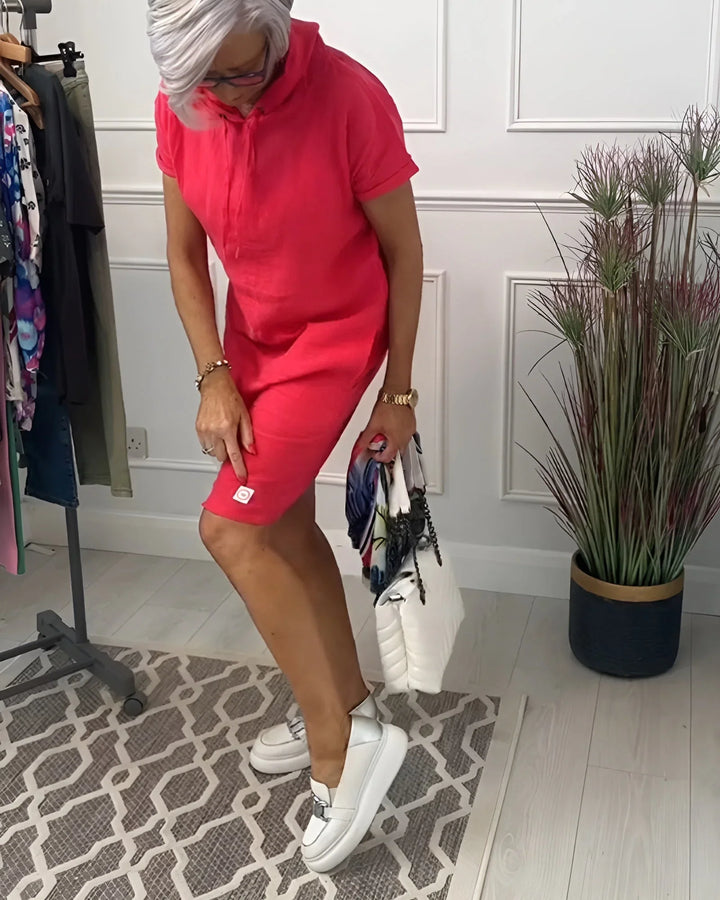 Everyday women's hoodie mini dress, short-sleeve design with a relaxed fit and functional side pockets.