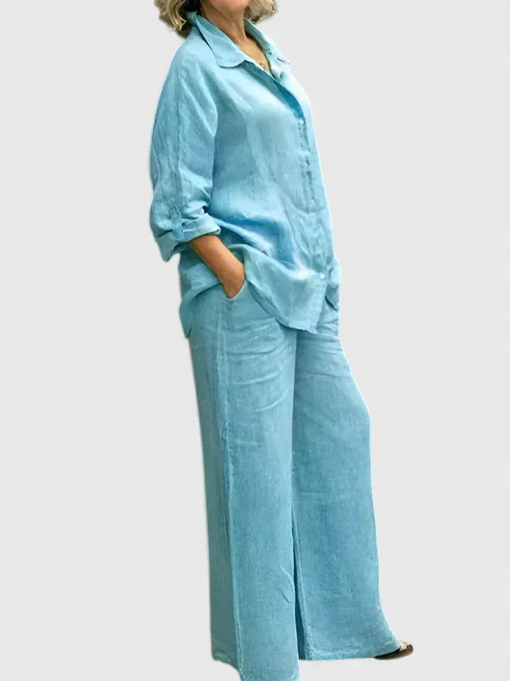 Versatile women's coordinated set: relaxed button-down shirt & comfortable wide leg pants. Perfect for summer.