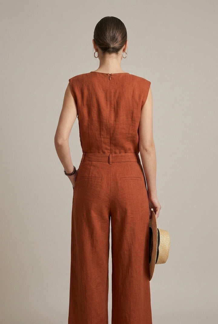 Stylish women's outfit set featuring a relaxed sleeveless top and matching wide-leg pants for easy wear.
