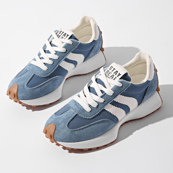 Stylish women's retro sneakers for versatile casual wear. Fashion-forward lace-up trainers for everyday comfort.
