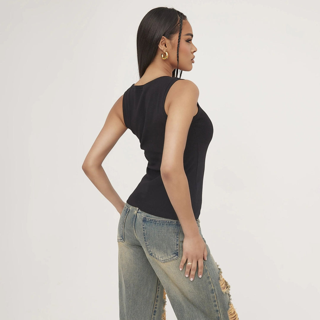 Women's summer fashion: a chic ripped tank top with exquisite embroidery for an elegant look.