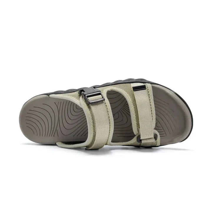 Women's outdoor summer sandals, adjustable buckle, grippy lug sole, perfect for active lifestyles.