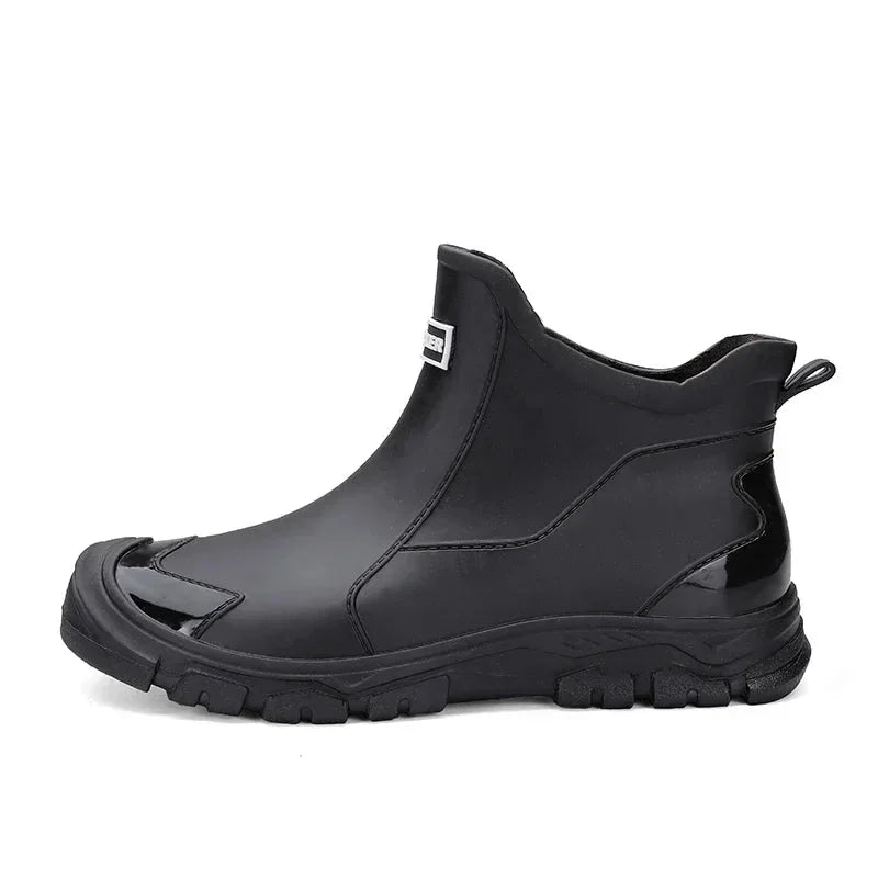 Rugged waterproof women's ankle boots with a strong lug sole, excellent for navigating wet & muddy terrain.