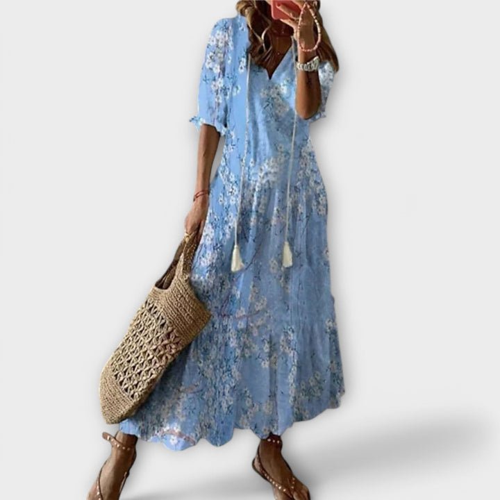 Long Savannah maxi dress, excellent vacation outfit or beachwear for women, elegant and comfortable.