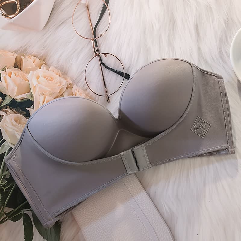 Smooth fit women's strapless push-up bra; seamless design provides invisible support & sculpted silhouette for lingerie.