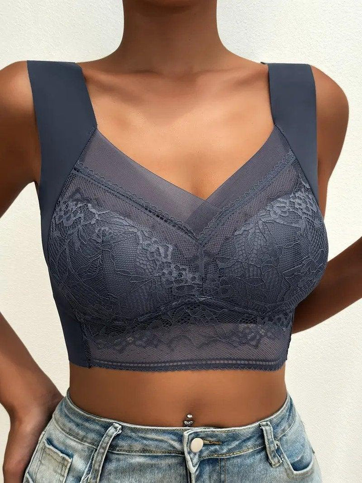 Supportive wire-free seamless bra for women, designed for ultimate everyday comfort.