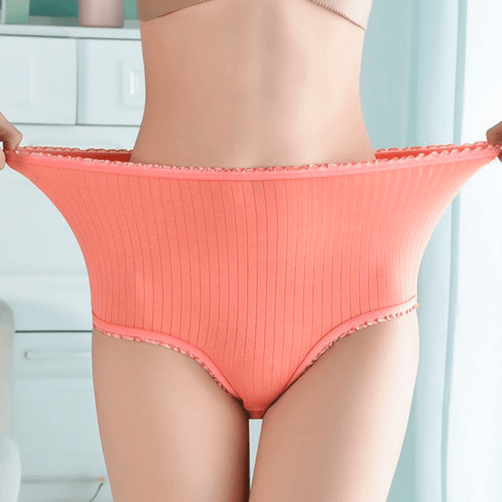 Women's silk-cotton leakproof briefs. Soft, breathable, & comfortable protective underwear trio for everyday wear.
