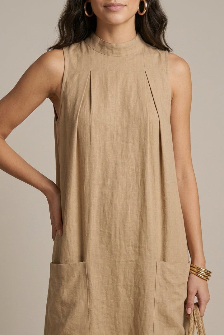 Chic women's flowy sleeveless maxi dress, comfortable A-line design with stylish patch pockets, versatile.