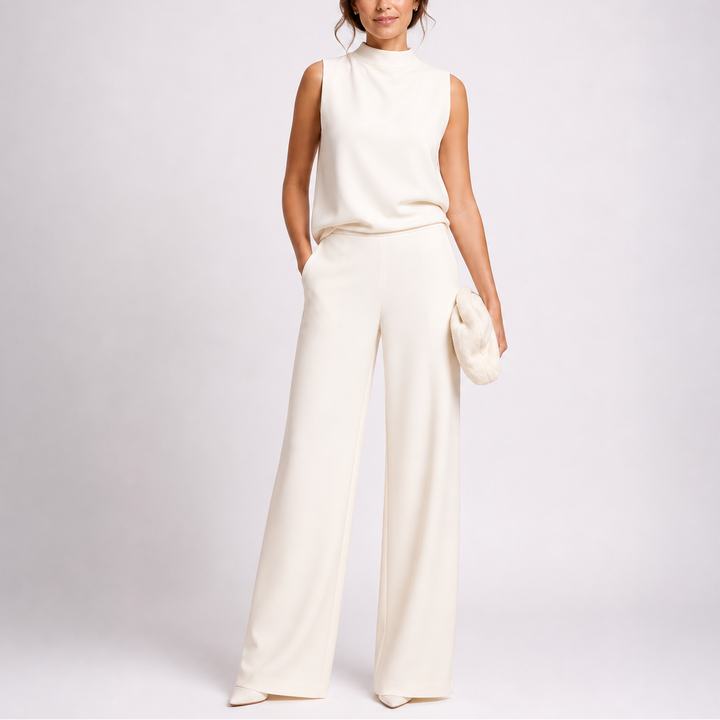 High-neck sleeveless wide-leg women's jumpsuit. Comfortable & stylish for easy summer outfits.