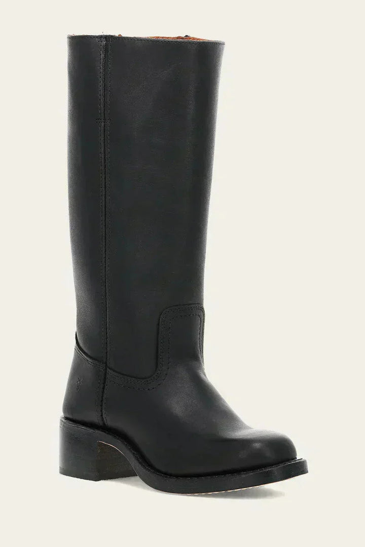 Practical women's knee-high boots with a slim fit and supportive structured sole; ideal for winter.