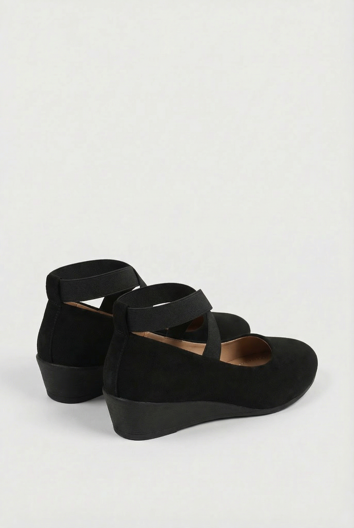 Stylish women's everyday slip-on shoes. Featuring a cushioned sole for ultimate comfort.