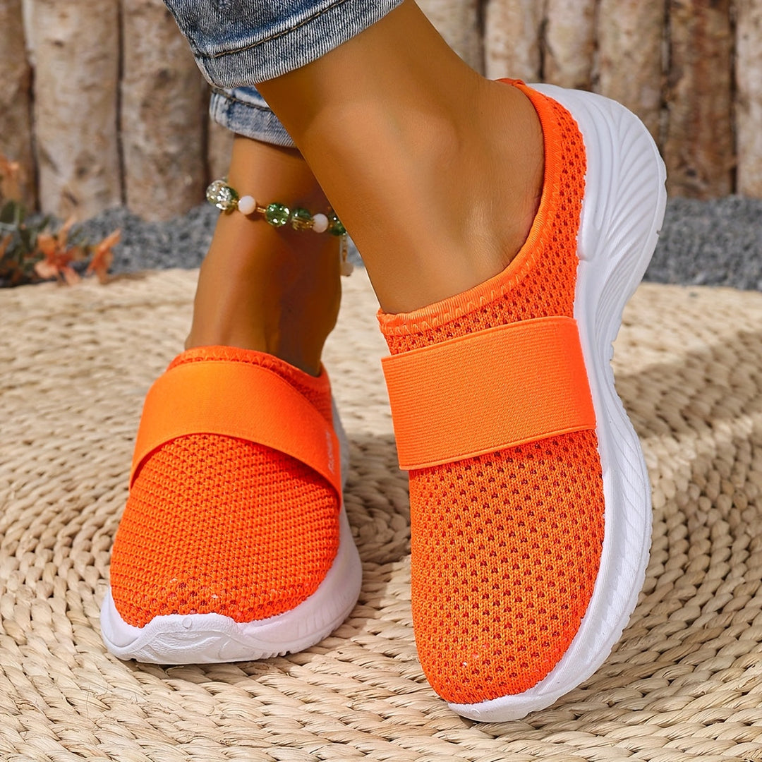 Everyday women's slip-on sneakers, lightweight & comfortable for summer adventures.