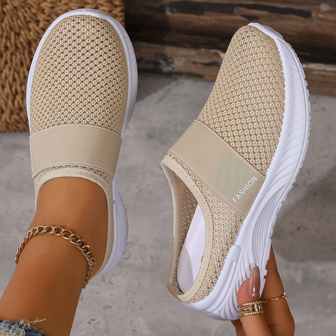 Women's casual slip-on sneakers, ultra-comfortable with breathable mesh for summer.