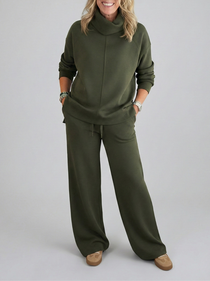 Chic women's two-piece everyday outfit. Soft, elegant, and comfortable for any occasion.