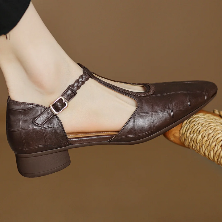 Casual women's soft leather Mary Janes, ideal low heel comfort footwear for daily use.