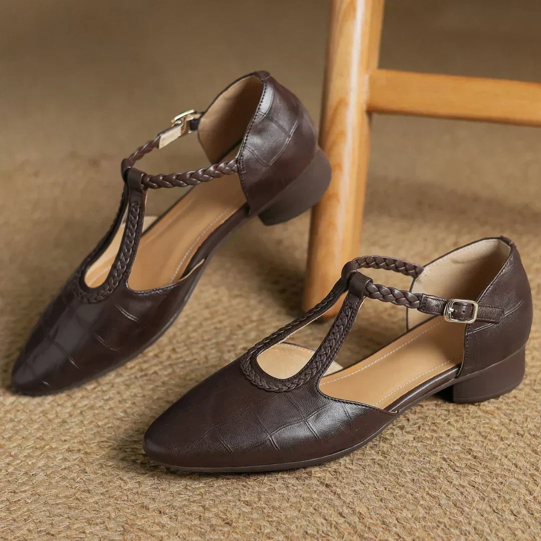 Everyday women's soft leather Mary Janes, combining vintage style with a comfy low heel.