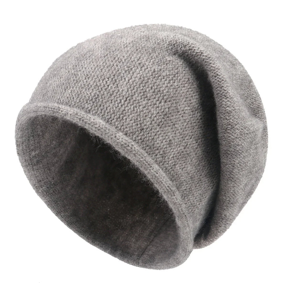 Knit women's slouchy beanie hat, soft and comfortable for a relaxed casual look. Ideal for fall/winter.