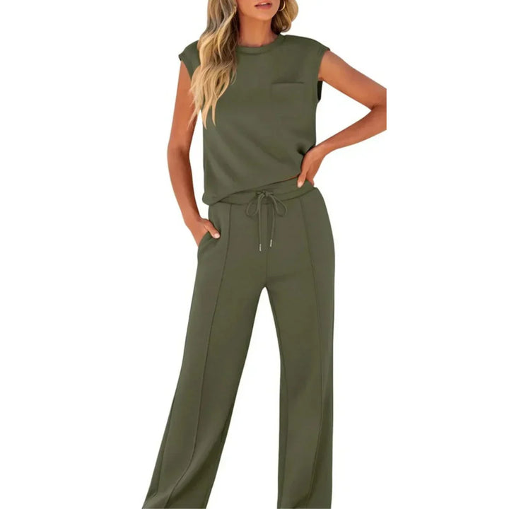 Women's matching co-ord: soft, comfortable summer lounge set in blush pink, ideal for home or casual outings.